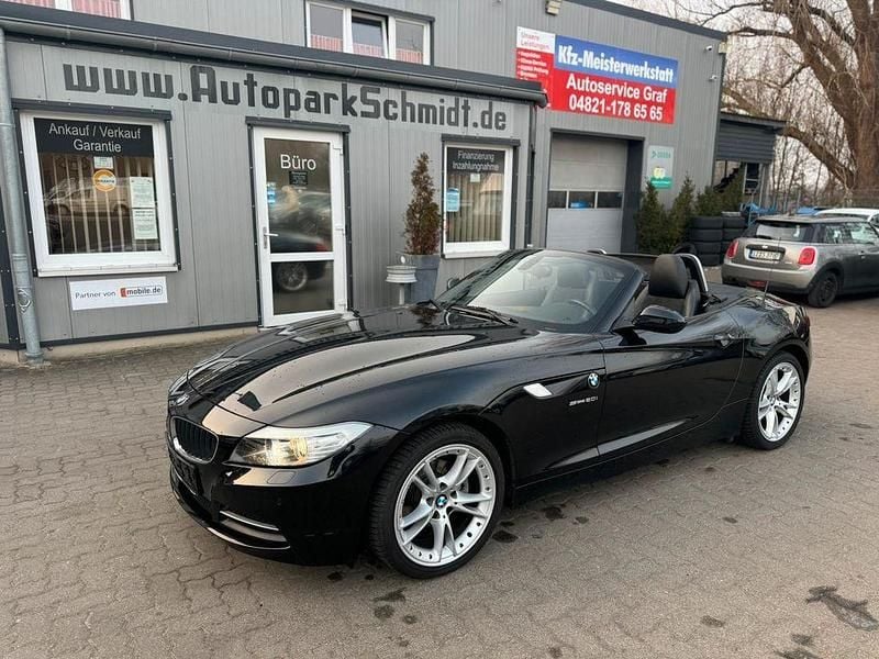 Schwarz Gebraucht 2013 BMW Z4 Comfort Edition Cabrio | 14.499 € (Superpreis) - Bild 1/4
