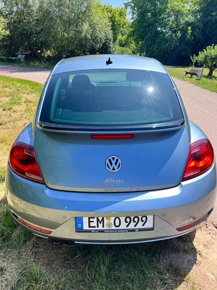 Gebraucht VW Beetle 150 PS (110 kW) 2016 Blau Kleinwagen