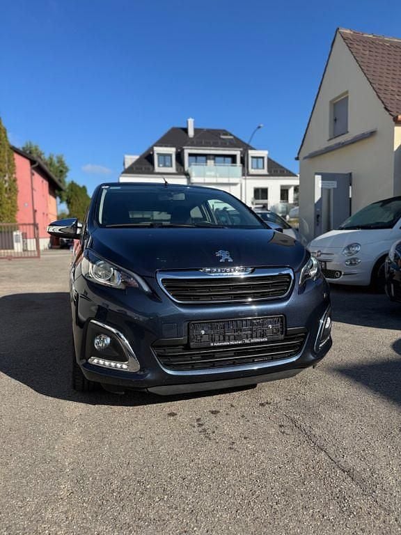 Blau Gebraucht 2017 Peugeot 108 Style Kleinwagen | 10.690 € (Fairer Preis) - Bild 1/4