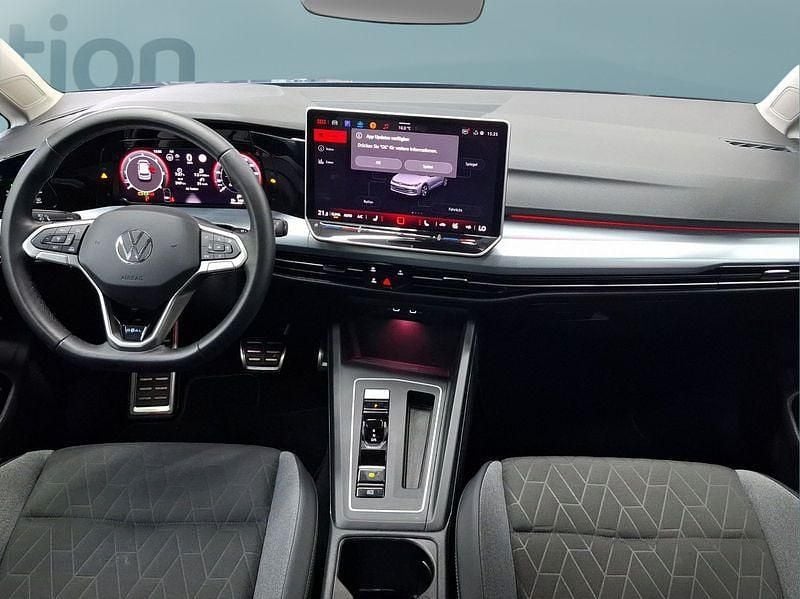 Gebraucht VW Golf VIII 150 PS (110 kW) 2025 Blau Kleinwagen