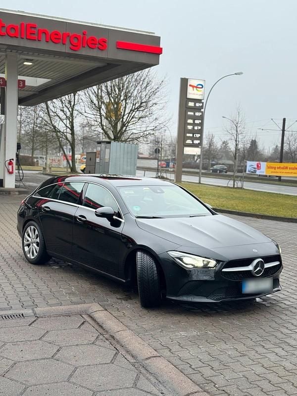 Gebraucht Mercedes CLA180 116 PS (85 kW) 2020 Limousine