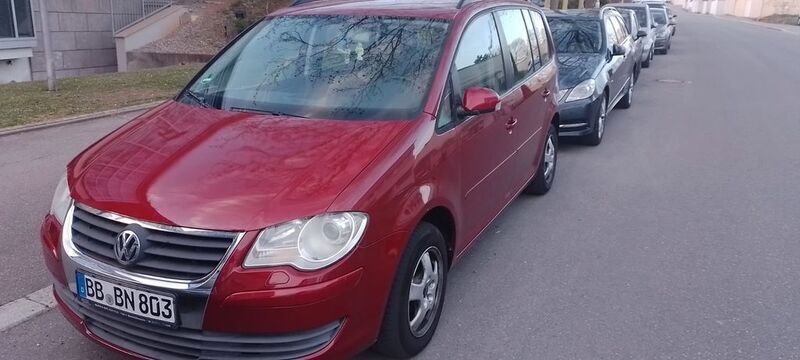 Rot Gebraucht 2007 VW Touran Van / Kleinbus | 2.850 € (Superpreis) - Bild 1/2