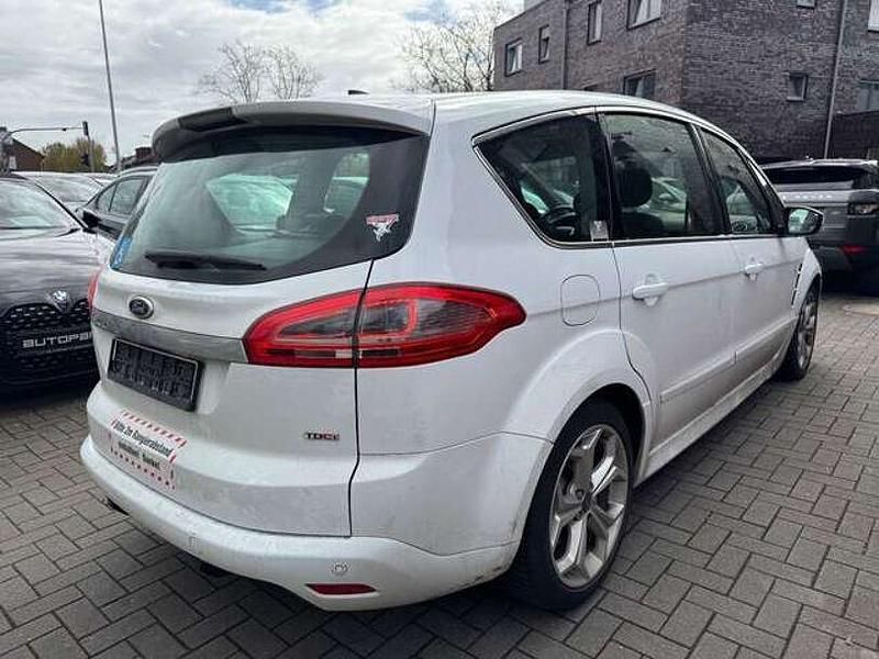 Gebraucht Ford S-MAX Titanium S 140 PS (102 kW) 2010 Weiß Van / Kleinbus