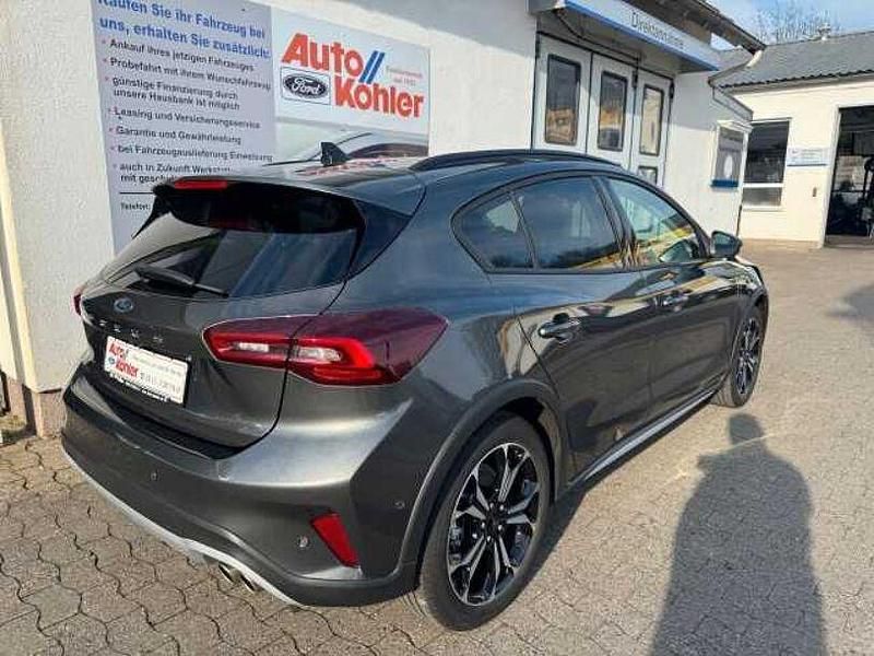 Gebraucht Ford Focus Active X 155 PS (114 kW) 2024 Magneticgrau (metallic) Limousine