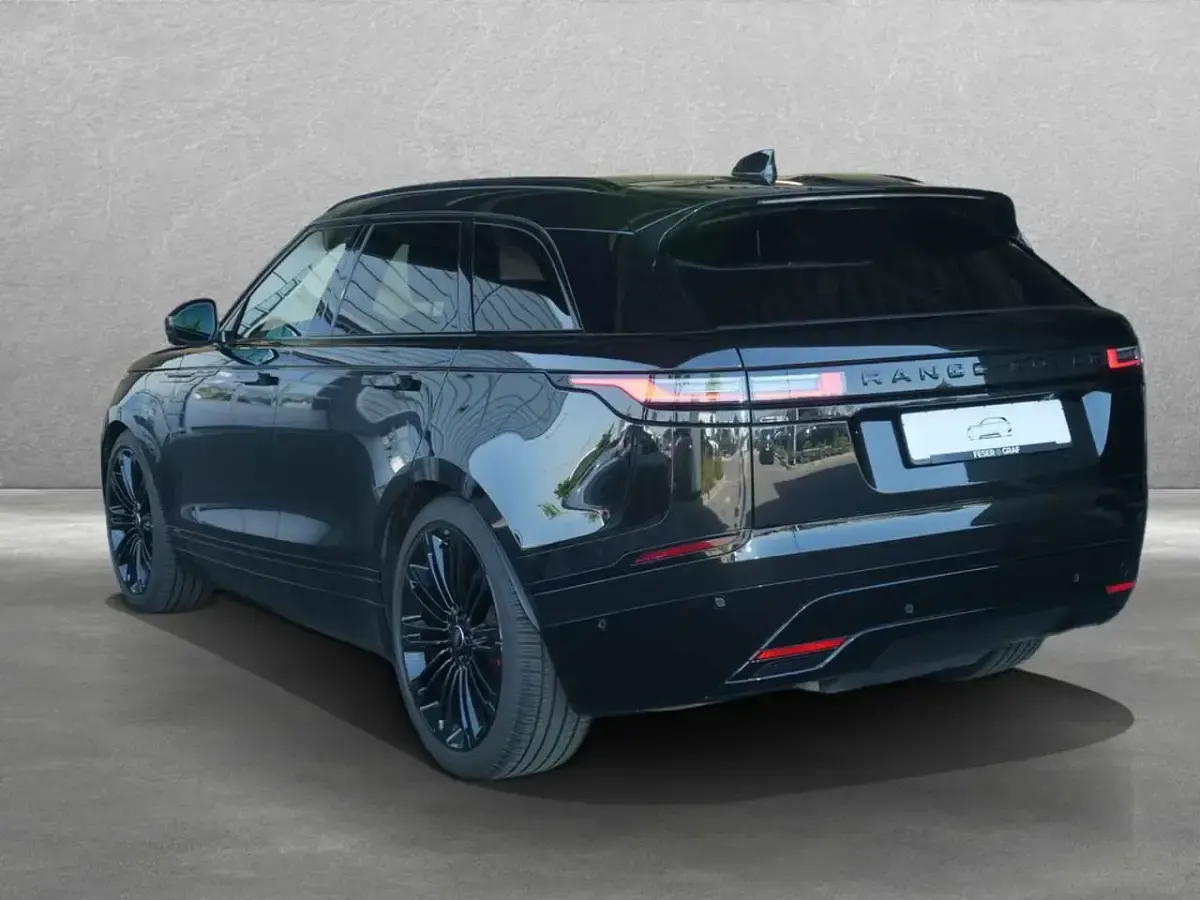 Gebraucht Land Rover Range Rover Velar Autobiography 400 PS (294 kW) 2023 Santorini black (schwarz) SUV