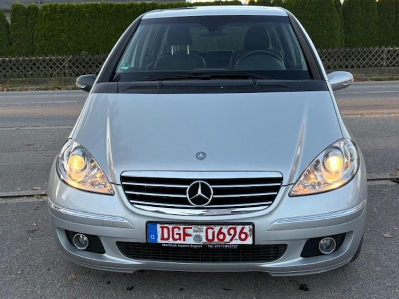 Grau Gebraucht 2005 Mercedes A180 Limousine | 2.500 € (Fairer Preis) - Bild 1/4