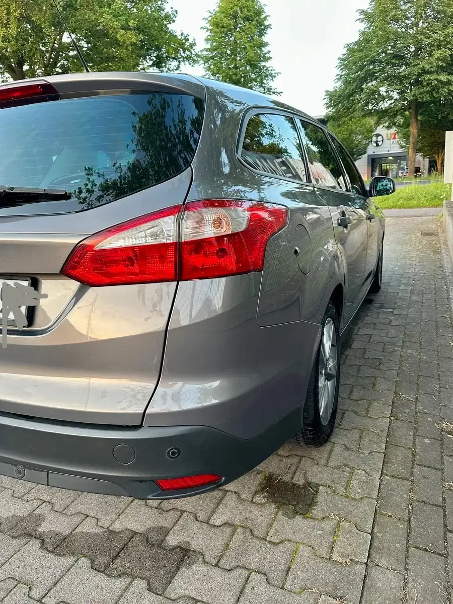 Gebraucht Ford Focus Trend 116 PS (85 kW) 2014 Braun Kombi