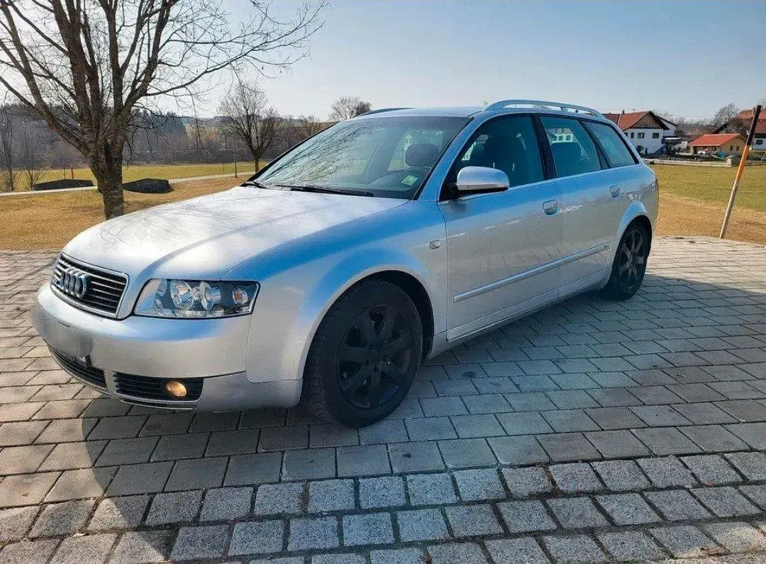Gebraucht Audi A4 131 PS (96 kW) 2004 Silber Kombi