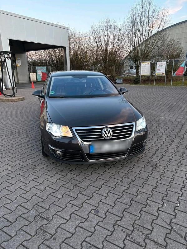 Gebraucht VW Passat 160 PS (117 kW) 2008 Grau Limousine