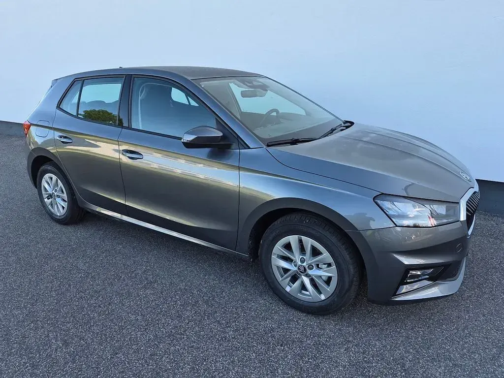Neu Skoda Fabia 95 PS (69 kW) 2026 Graphite grau metallic Kleinwagen