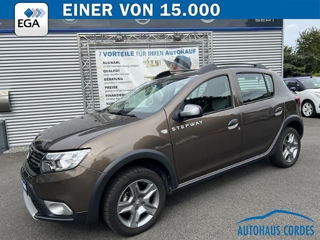 Brun vison Gebraucht 2020 Dacia Sandero Prestige Kleinwagen | 11.789 € (Fairer Preis) - Bild 1/4