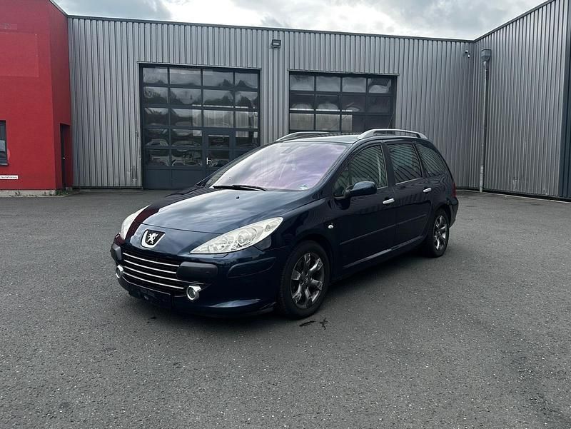 Blau Gebraucht 2006 Peugeot 307 Kombi | 2.100 € - Bild 1/4