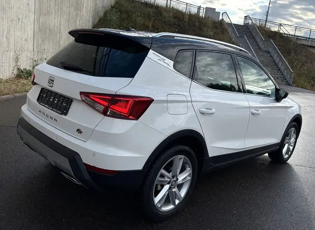Gebraucht Seat Arona FR 116 PS (85 kW) 2018 Weiß SUV