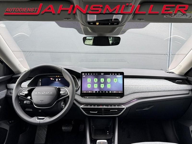 Neu Skoda Octavia 150 PS (110 kW) 2026 Schwarz Kombi