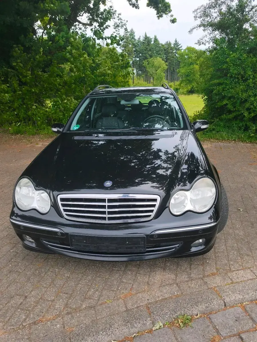 Gebraucht Mercedes C200 122 PS (89 kW) 2007 Schwarz Kombi