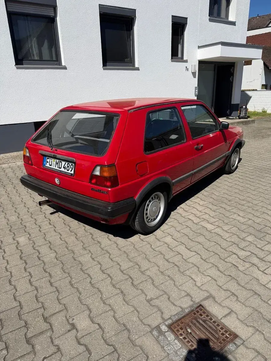 Używany VW Golf 90 KM (66 kW) 1989 Czerwony Coupe