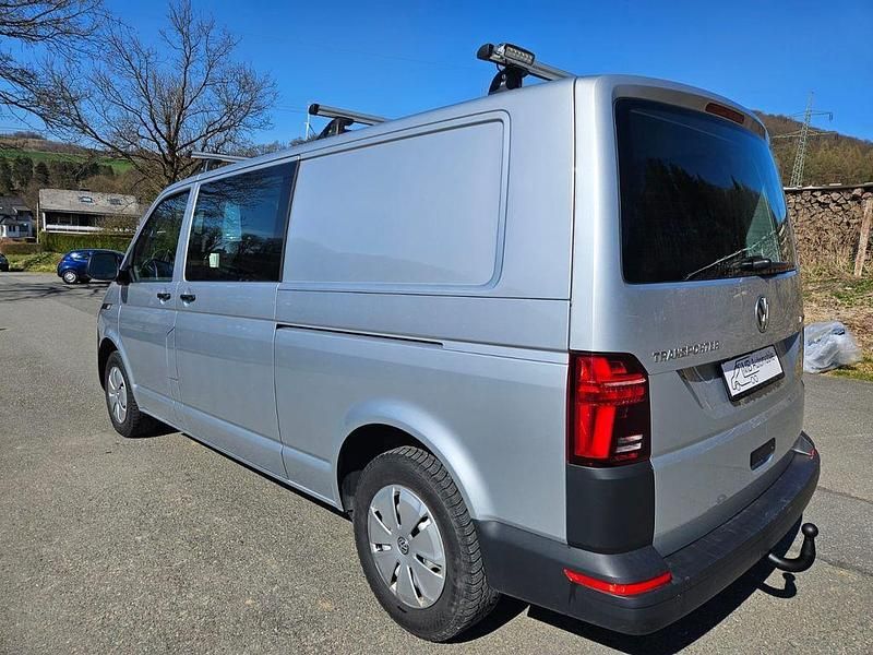 Gebraucht VW T6.1 150 PS (110 kW) 2020 Silber Van