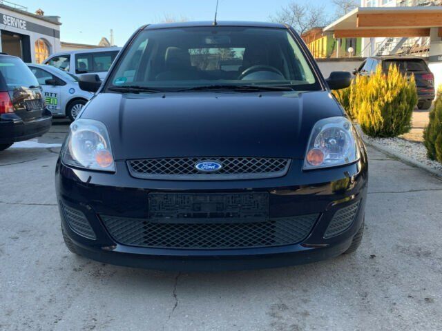 Gebraucht Ford Fiesta Fun X 60 PS (44 kW) 2007 Blau Kleinwagen