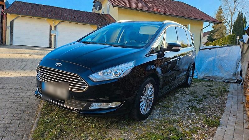 Gebraucht Ford Galaxy Titanium 150 PS (110 kW) 2017 Schwarz Van / Kleinbus