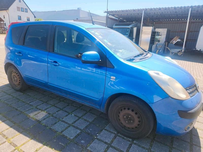 Blau Gebraucht 2006 Nissan Note Limousine | 550 € (Fairer Preis) - Bild 1/4