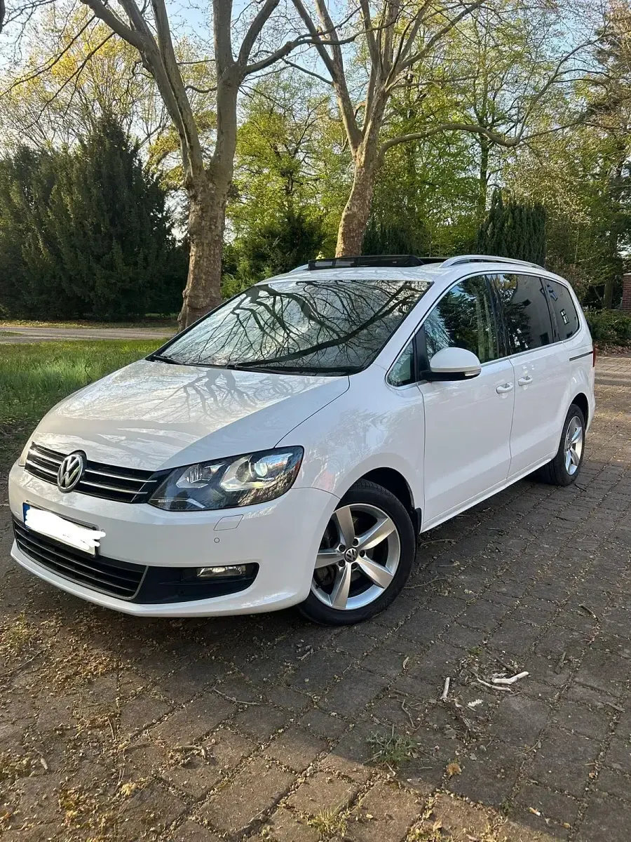Usata VW Sharan 140 CV (102 kW) 2014 Bianco Monovolume