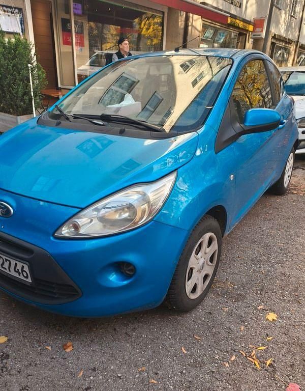 Blau Gebraucht 2010 Ford Ka Limousine | 2.990 € (Guter Preis) - Bild 1/4