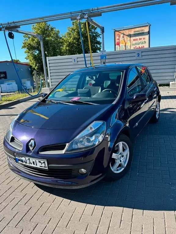 Gebraucht Renault Clio II Exception 111 PS (81 kW) 2007 Violett Limousine