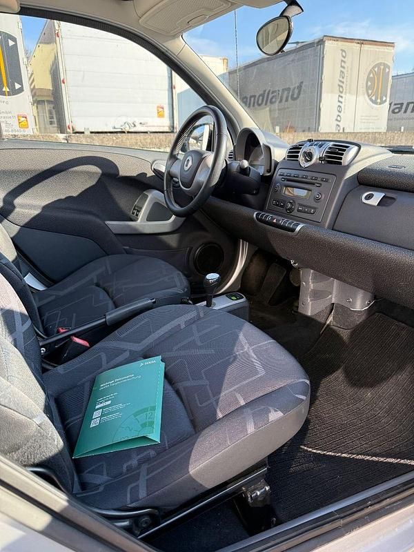 Gebraucht Smart ForTwo Coupé 71 PS (52 kW) 2009 Weiß Coupé