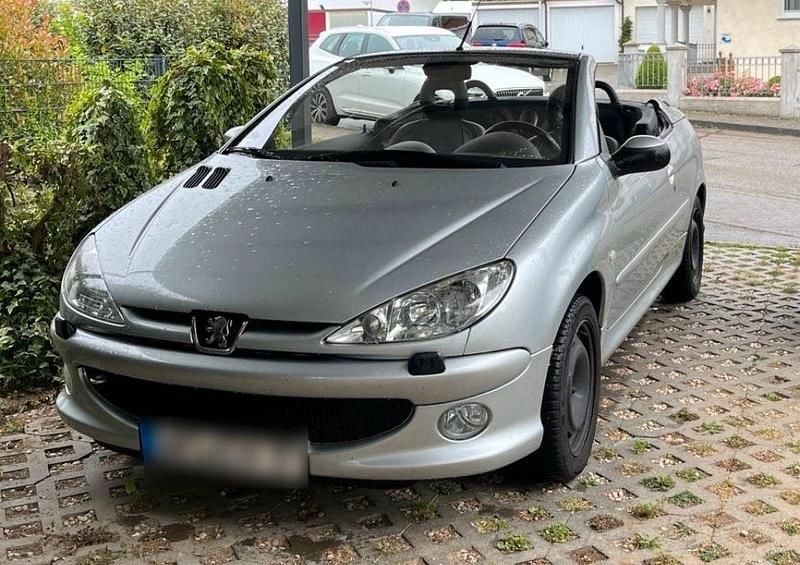 Silber Gebraucht 2005 Peugeot 206 CC Cabrio | 1.700 € (Guter Preis) - Bild 1/4