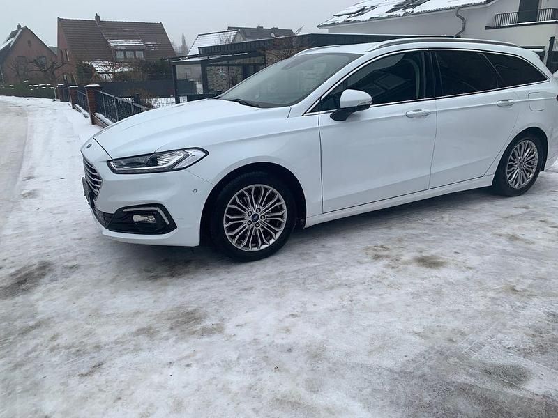 Gebraucht Ford Mondeo Titanium 150 PS (110 kW) 2021 Weiß Limousine