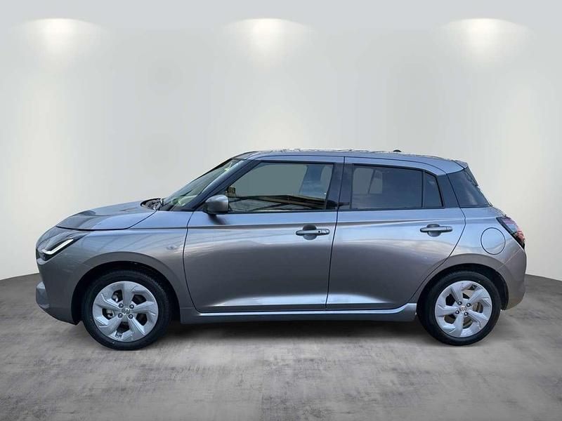 Neu Suzuki Swift Comfort 83 PS (61 kW) 2025 Silber Kleinwagen