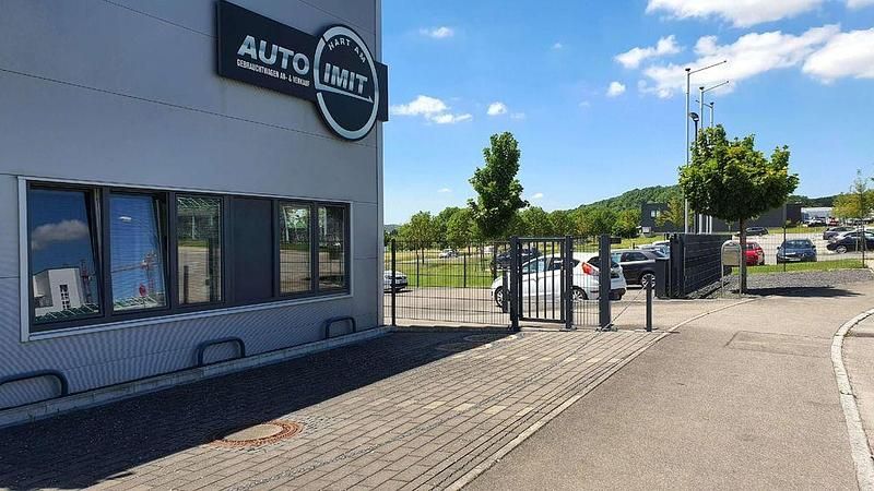 Gebraucht VW Golf VII 122 PS (89 kW) 2016 Rot Limousine