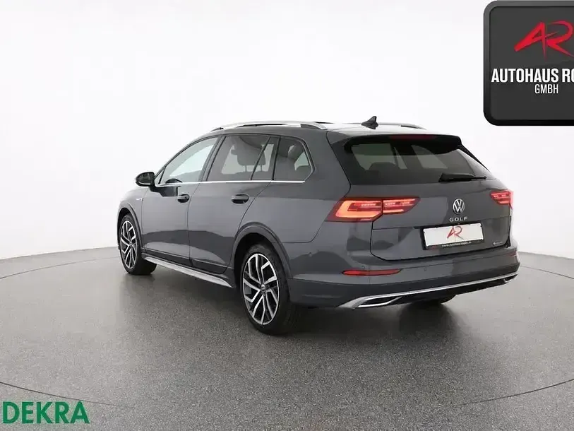 Gebraucht VW Golf Alltrack 200 PS (147 kW) 2023 Grau Kombi
