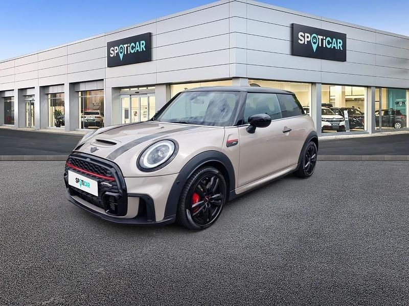 Grau Gebraucht 2023 Mini Cooper Premium Kleinwagen | 31.490 € (Teuer) - Bild 1/3