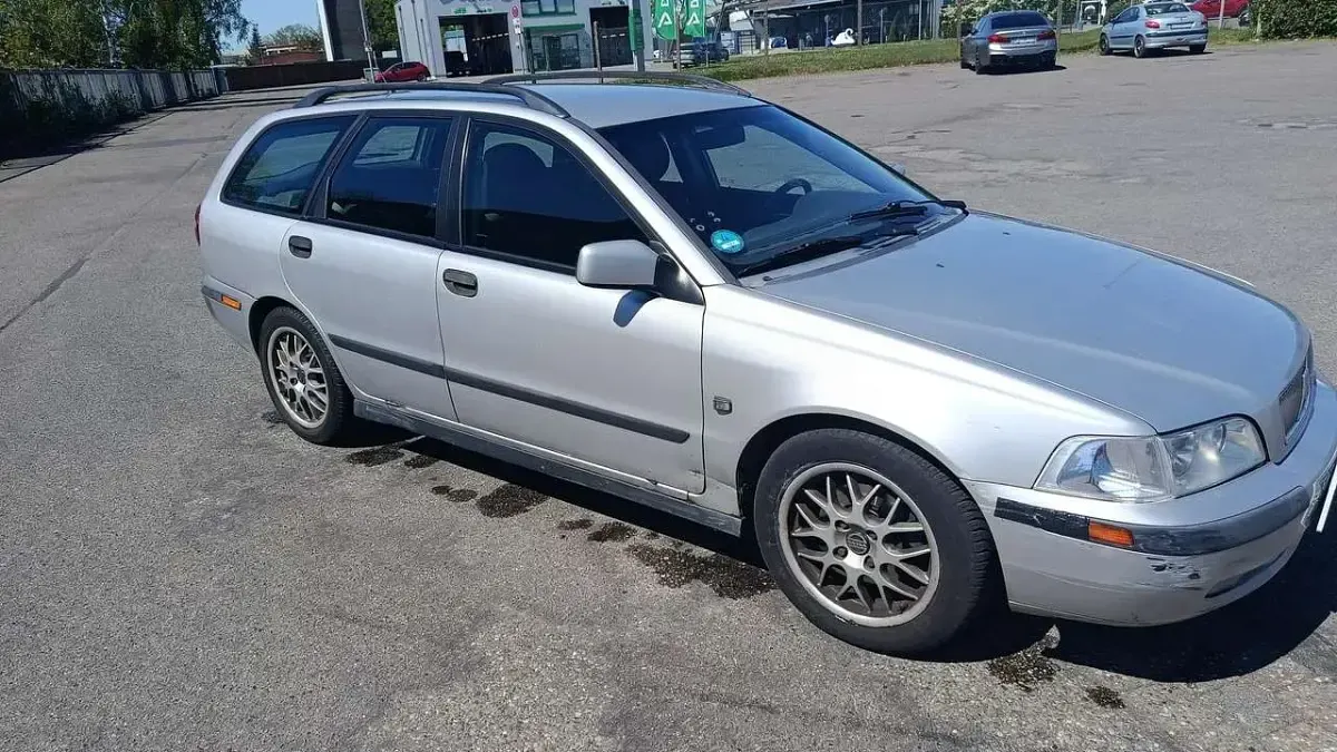 Occasion Volvo V40 163 ch (119 kW) 2000 Argent Break