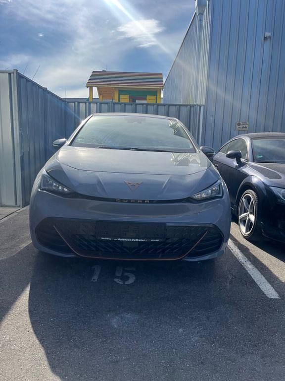 Gebraucht Cupra Born 150 kW (204 PS) 2024 Grau Kleinwagen