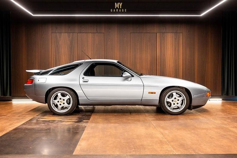 Gebraucht Porsche 928 349 PS (256 kW) 1992 Silber Coupé