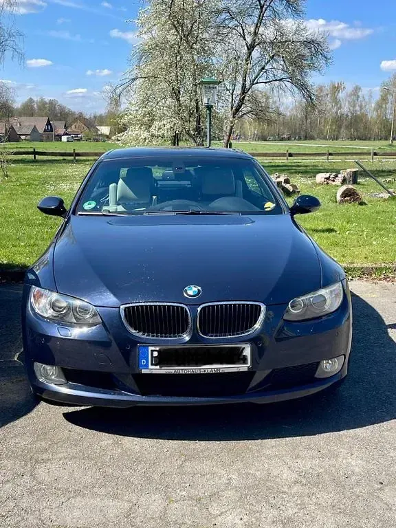 Gebraucht BMW 320 Cabriolet 170 PS (125 kW) 2009 Blau Cabrio