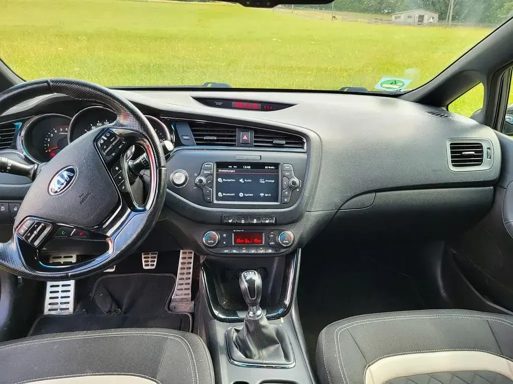 Gebraucht Kia Ceed Platinum Edition 136 PS (100 kW) 2017 Schwarz Kleinwagen