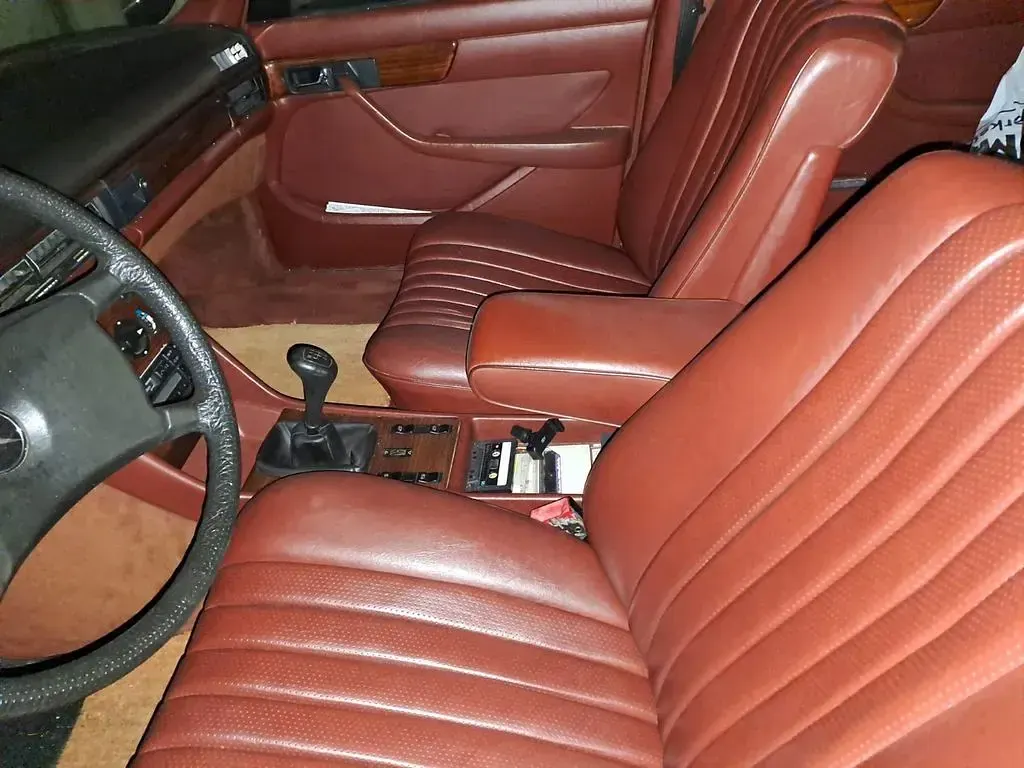 Gebraucht Mercedes S280 156 PS (114 kW) 1983 Beige Limousine