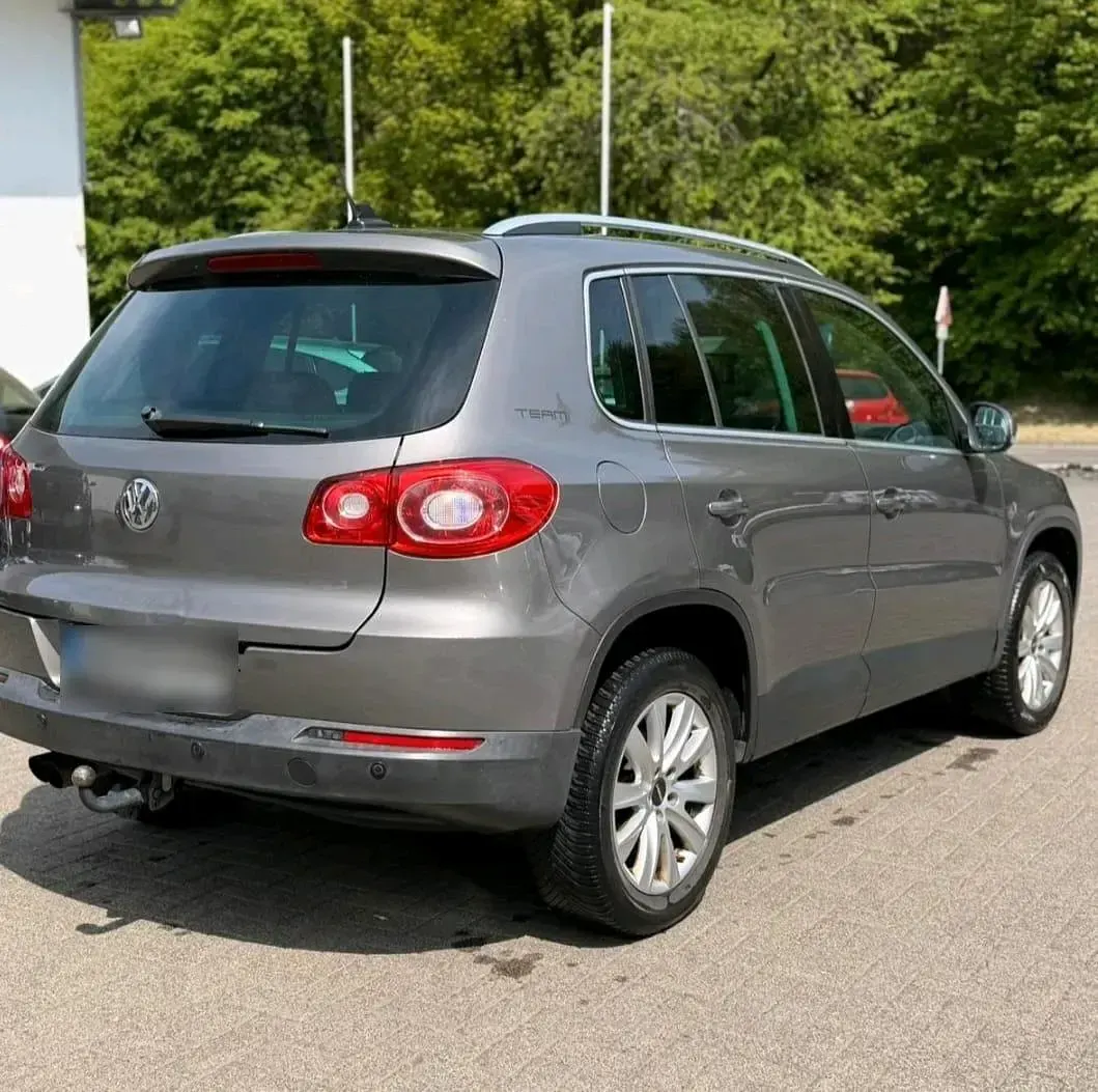 Używany VW Tiguan 140 KM (102 kW) 2010 Szary SUV