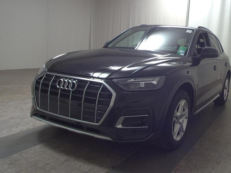 Usado Audi Q5 Advanced 163 HP (119 kW) 2023 Preto SUV