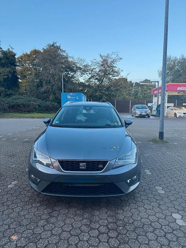 Grau Gebraucht 2014 Seat Leon FR Sport Kombi | 14.500 € (Teuer) - Bild 1/4