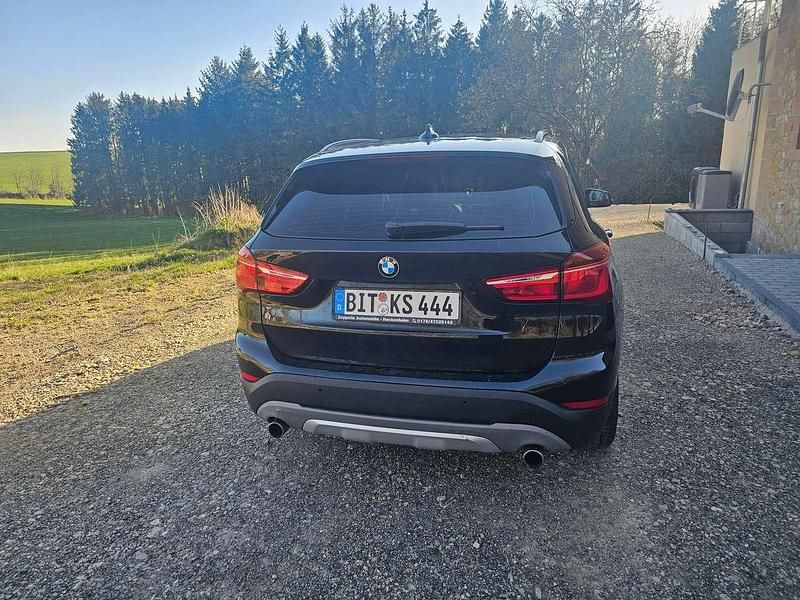 Gebraucht BMW X1 xLine 190 PS (139 kW) 2016 Schwarz SUV