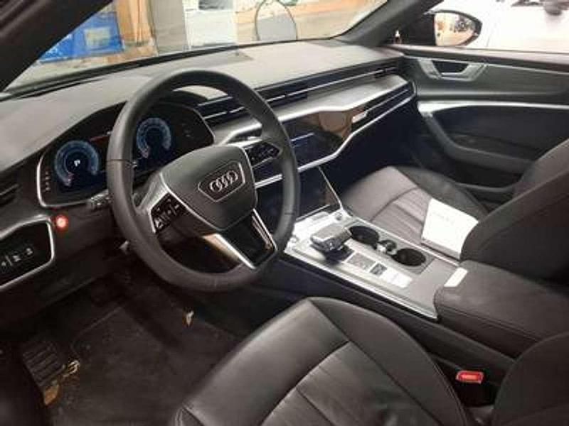 Gebraucht Audi A6 S-Line 204 PS (150 kW) 2025 Mythosschwarz metallic Kombi