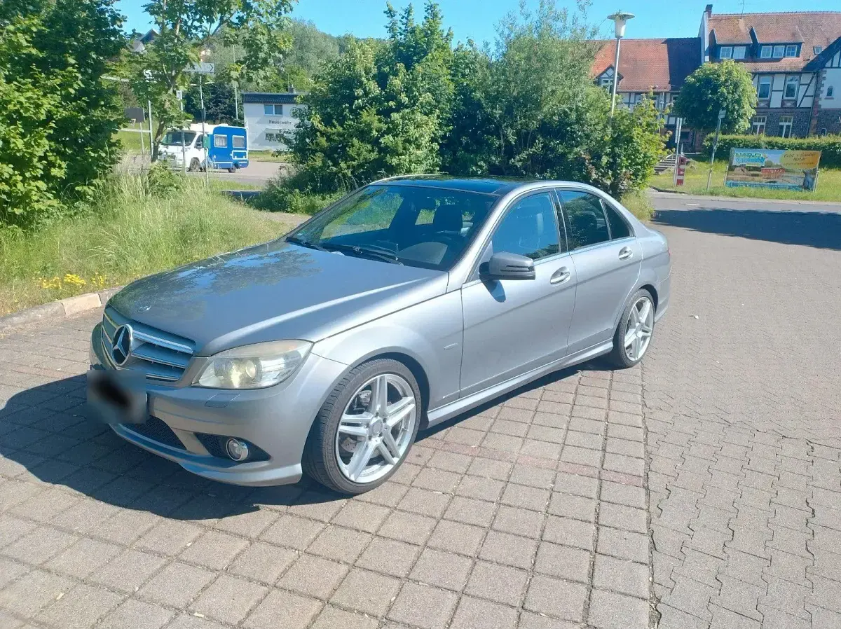 Gebraucht Mercedes C200 AMG 184 PS (135 kW) 2009 Grau Limousine