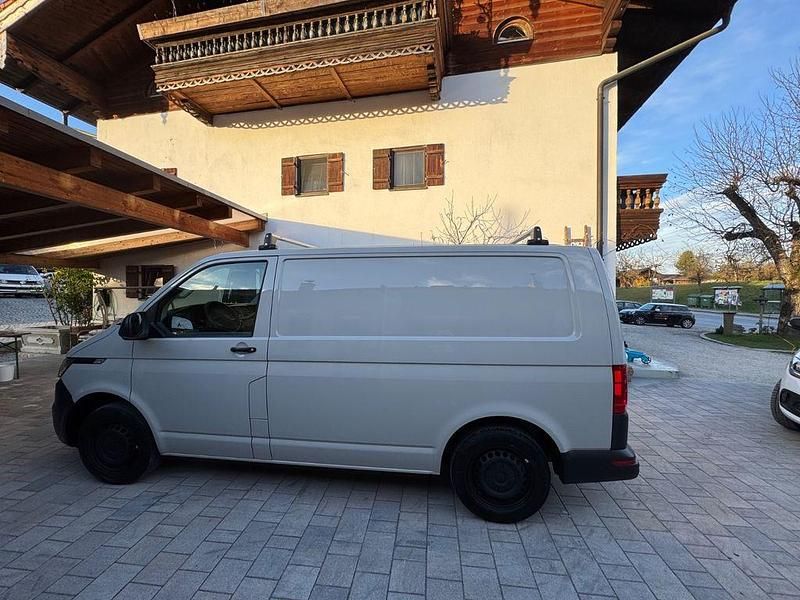 Beige Gebraucht 2021 VW T6.1 Van | 27.400 € (Superpreis) - Bild 1/4