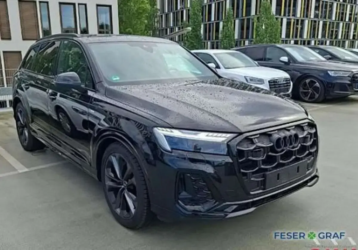 Gebraucht Audi Q7 Ambiente 286 PS (210 kW) 2025 Schwarz SUV