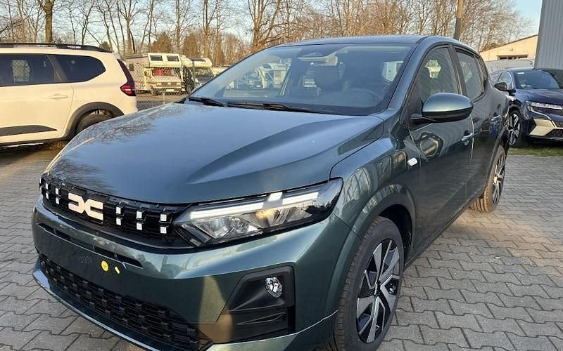 Neu Dacia Sandero Expression 101 PS (74 kW) 2026 Grün Limousine