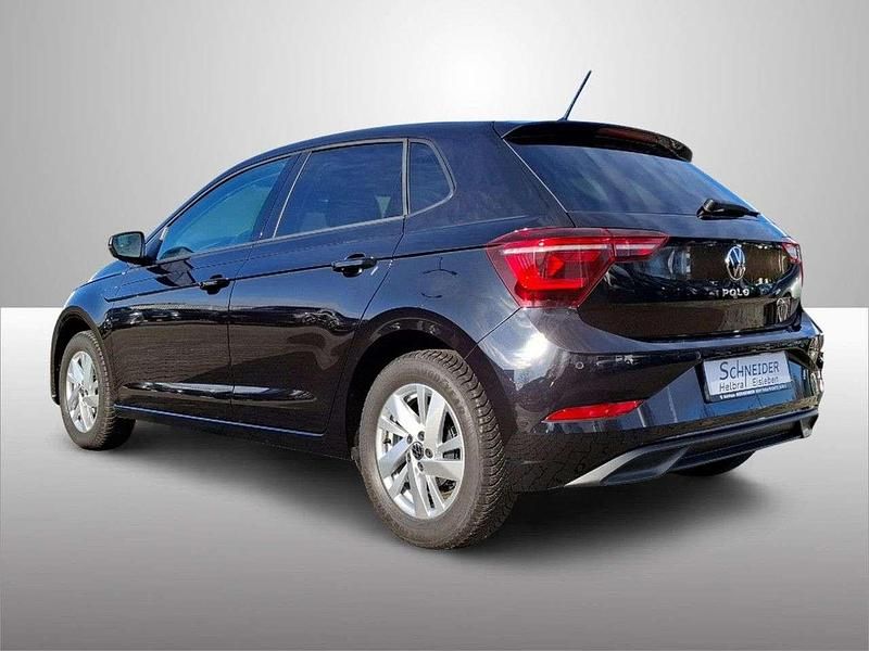 Gebraucht VW Polo Style 95 PS (69 kW) 2025 Deep black perleffekt (metallic) Limousine